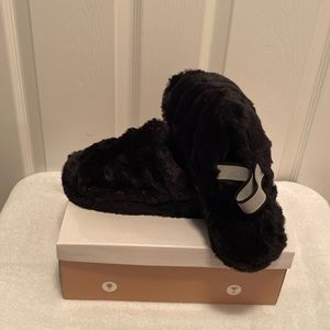 Brand New Miss Morei Black Open Toe Slippers…size 10